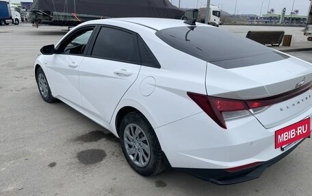 Hyundai Elantra, 2021 год, 2 200 000 рублей, 5 фотография