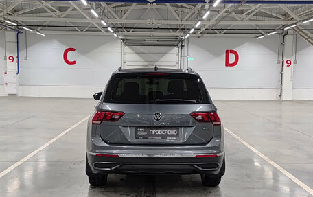 Volkswagen Tiguan II, 2021 год, 3 144 000 рублей, 7 фотография