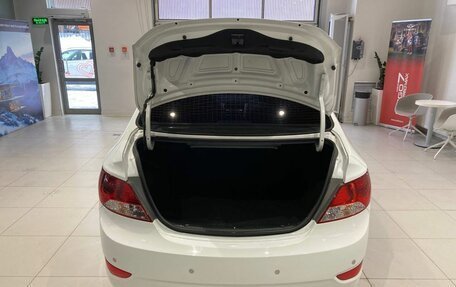 Hyundai Solaris II рестайлинг, 2012 год, 900 000 рублей, 6 фотография