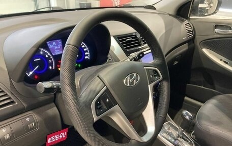 Hyundai Solaris II рестайлинг, 2012 год, 900 000 рублей, 13 фотография