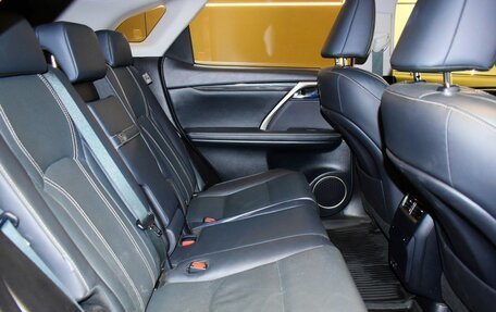 Lexus RX IV рестайлинг, 2021 год, 5 745 000 рублей, 14 фотография