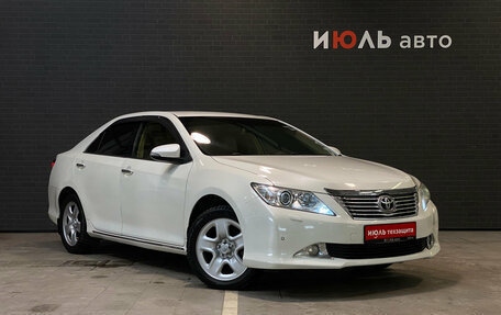 Toyota Camry, 2012 год, 1 700 000 рублей, 3 фотография