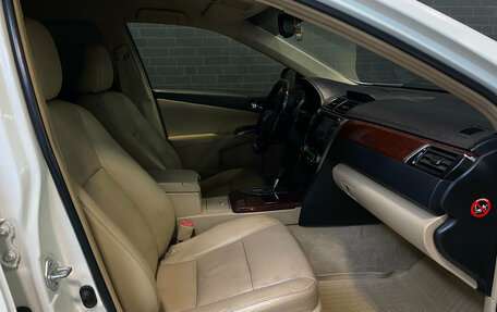 Toyota Camry, 2012 год, 1 700 000 рублей, 10 фотография