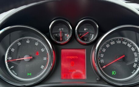 Opel Astra J, 2011 год, 675 000 рублей, 16 фотография