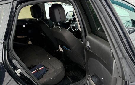 Opel Astra J, 2011 год, 675 000 рублей, 11 фотография