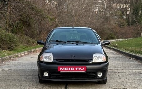 Renault Clio III, 2001 год, 260 000 рублей, 9 фотография