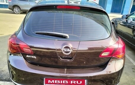 Opel Astra J, 2014 год, 810 000 рублей, 4 фотография