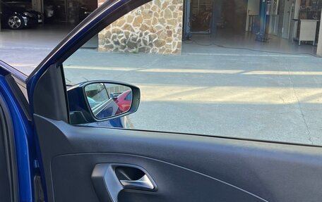 Volkswagen Polo VI (EU Market), 2020 год, 1 450 000 рублей, 24 фотография