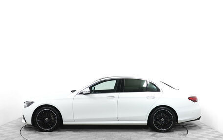 Mercedes-Benz E-Класс, 2020 год, 4 600 000 рублей, 8 фотография