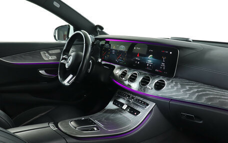 Mercedes-Benz E-Класс, 2020 год, 4 600 000 рублей, 9 фотография