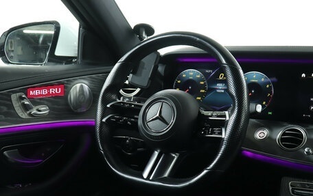 Mercedes-Benz E-Класс, 2020 год, 4 600 000 рублей, 15 фотография