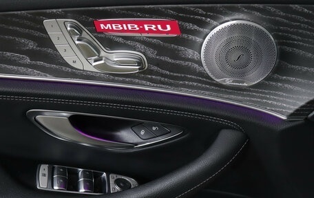 Mercedes-Benz E-Класс, 2020 год, 4 600 000 рублей, 19 фотография