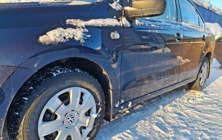 Volkswagen Polo VI (EU Market), 2012 год, 700 000 рублей, 11 фотография