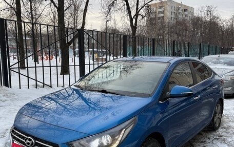 Hyundai Solaris II рестайлинг, 2018 год, 1 050 000 рублей, 17 фотография