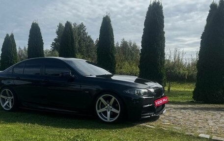 BMW 5 серия, 2010 год, 2 100 000 рублей, 2 фотография