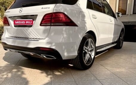 Mercedes-Benz GLE, 2015 год, 3 600 000 рублей, 4 фотография