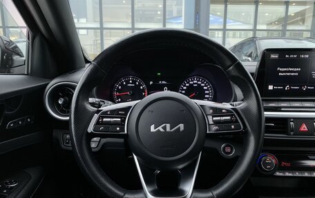 KIA Cerato IV, 2022 год, 2 439 000 рублей, 21 фотография