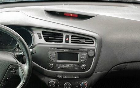 KIA cee'd III, 2015 год, 950 000 рублей, 18 фотография