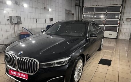BMW 7 серия, 2019 год, 6 100 000 рублей, 1 фотография