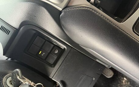 Toyota Land Cruiser Prado 150 рестайлинг 2, 2022 год, 5 900 000 рублей, 11 фотография