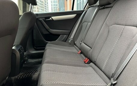 Volkswagen Passat B7, 2011 год, 700 000 рублей, 16 фотография