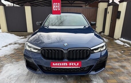 BMW 5 серия, 2021 год, 3 990 000 рублей, 2 фотография