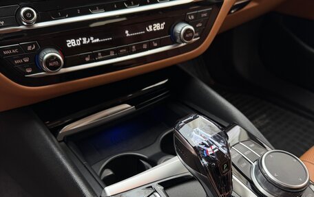 BMW 5 серия, 2021 год, 3 990 000 рублей, 12 фотография