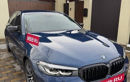 BMW 5 серия, 2021 год, 3 990 000 рублей, 10 фотография