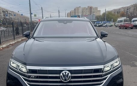 Volkswagen Touareg III, 2019 год, 6 500 000 рублей, 19 фотография