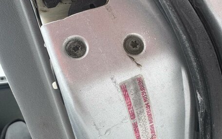 Mitsubishi Galant VIII, 2003 год, 350 000 рублей, 19 фотография