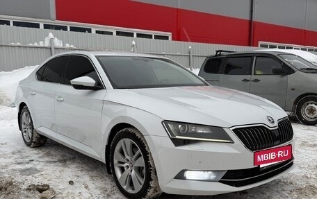 Skoda Superb III рестайлинг, 2018 год, 1 450 000 рублей, 2 фотография