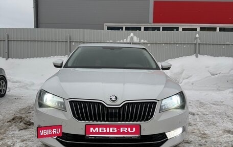 Skoda Superb III рестайлинг, 2018 год, 1 450 000 рублей, 14 фотография