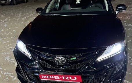 Toyota Camry, 2021 год, 3 340 000 рублей, 5 фотография