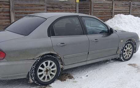 Hyundai Sonata IV рестайлинг, 2003 год, 250 000 рублей, 4 фотография