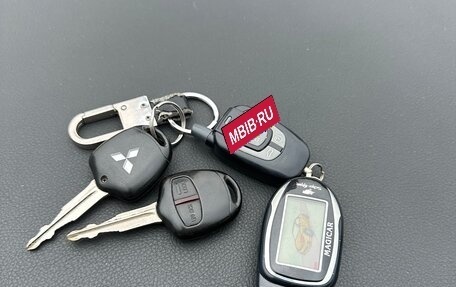 Mitsubishi Outlander III рестайлинг 3, 2012 год, 1 150 000 рублей, 3 фотография