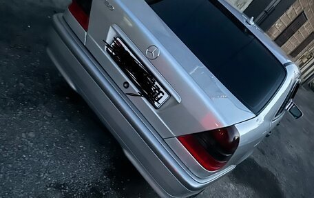 Mercedes-Benz C-Класс, 1998 год, 400 000 рублей, 2 фотография