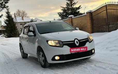 Renault Sandero II рестайлинг, 2014 год, 619 000 рублей, 3 фотография