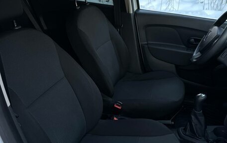 Renault Sandero II рестайлинг, 2014 год, 619 000 рублей, 15 фотография