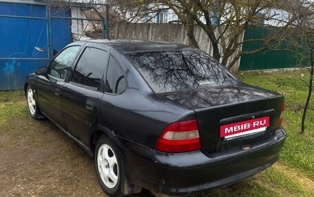 Opel Vectra B рестайлинг, 1997 год, 220 000 рублей, 3 фотография