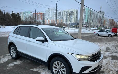 Volkswagen Tiguan II, 2020 год, 2 750 000 рублей, 5 фотография