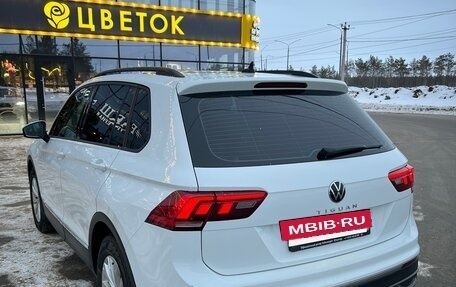 Volkswagen Tiguan II, 2020 год, 2 750 000 рублей, 3 фотография