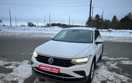 Volkswagen Tiguan II, 2020 год, 2 750 000 рублей, 6 фотография