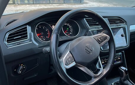 Volkswagen Tiguan II, 2020 год, 2 750 000 рублей, 21 фотография