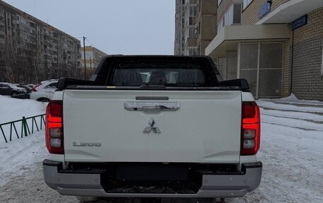 Mitsubishi L200, 2025 год, 5 000 000 рублей, 3 фотография