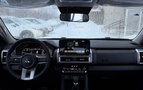 Mitsubishi L200, 2025 год, 5 000 000 рублей, 22 фотография