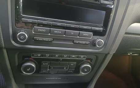 Volkswagen Golf VI, 2011 год, 1 070 000 рублей, 14 фотография