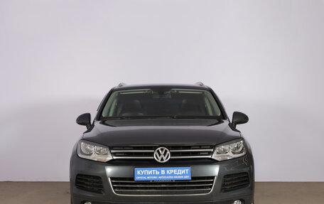 Volkswagen Touareg III, 2010 год, 2 099 000 рублей, 2 фотография