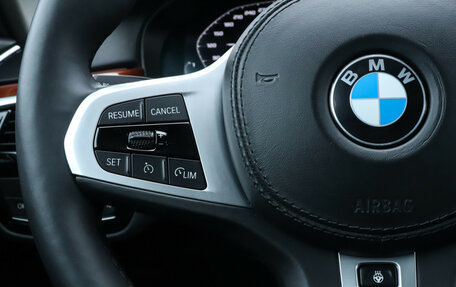 BMW 5 серия, 2021 год, 4 300 000 рублей, 21 фотография