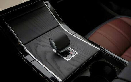 Land Rover Range Rover Evoque II, 2024 год, 5 849 000 рублей, 20 фотография