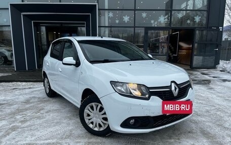Renault Sandero II рестайлинг, 2017 год, 970 000 рублей, 3 фотография